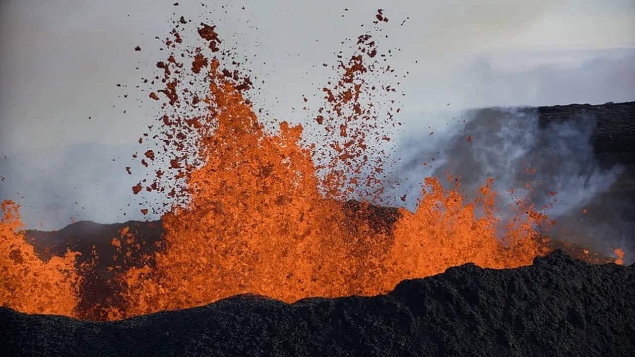 Naturwunder Hawaii, zwischen Feuer und Wasser backdrop