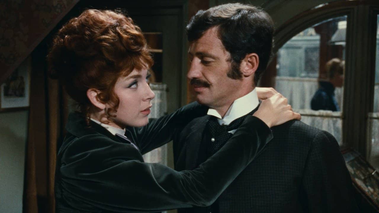 The Thief of Paris backdrop