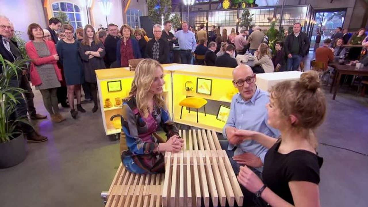 Briljant! backdrop
