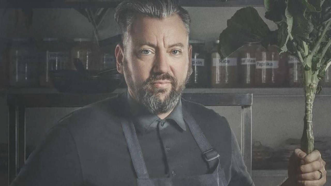 In die Sop: Restaurant Evolusie backdrop