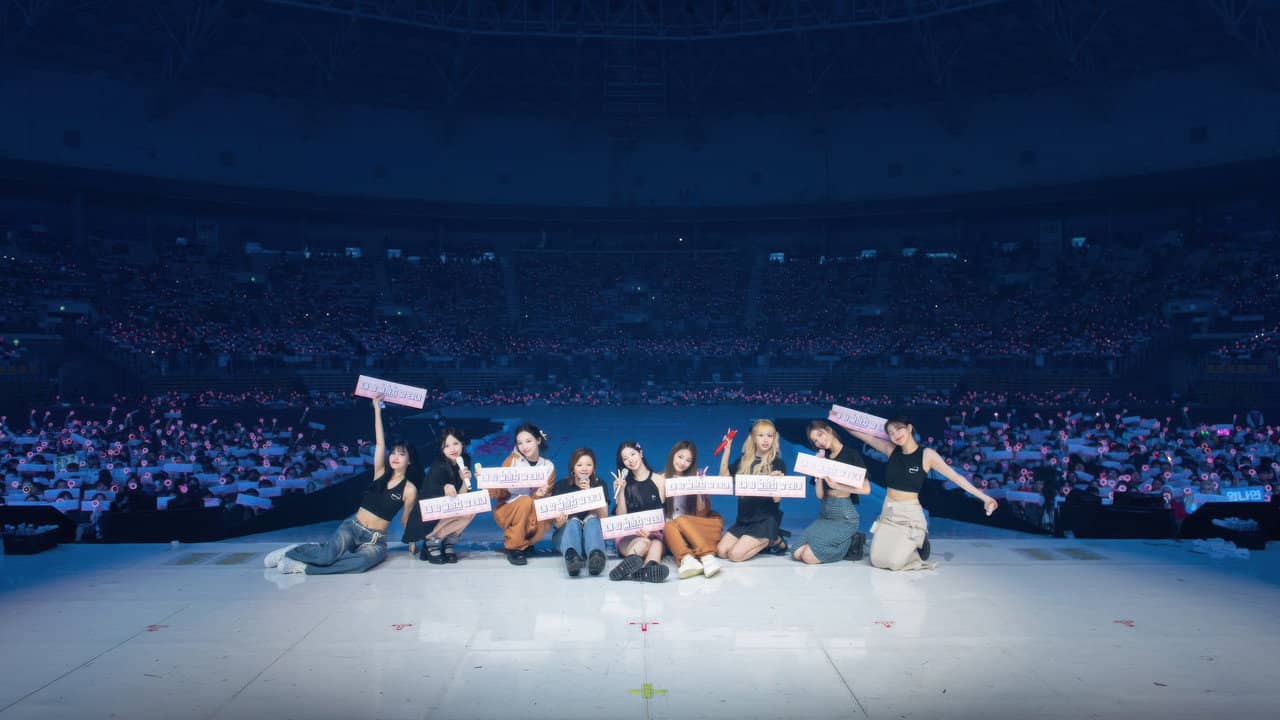 TWICE 5TH WORLD TOUR 'READY TO BE' in SEOUL backdrop