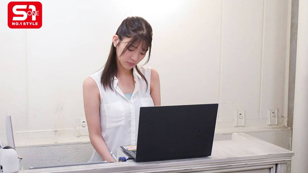 皆が羨む僕のキレカワ彼女が他人棒に堕ちていた…ヘアサロンNTR backdrop