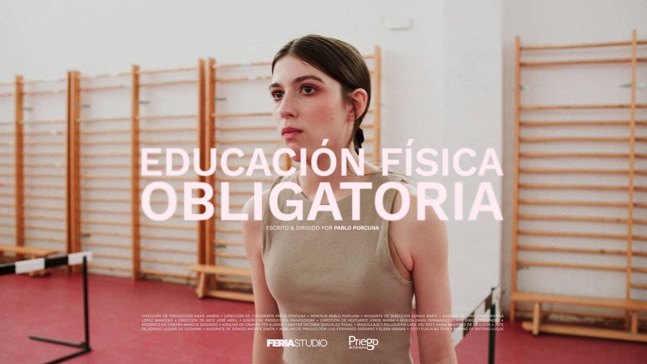 Educación Física Obligatoria backdrop