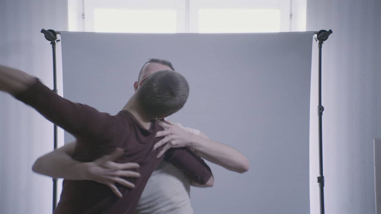 Don't, Kiss. mov backdrop