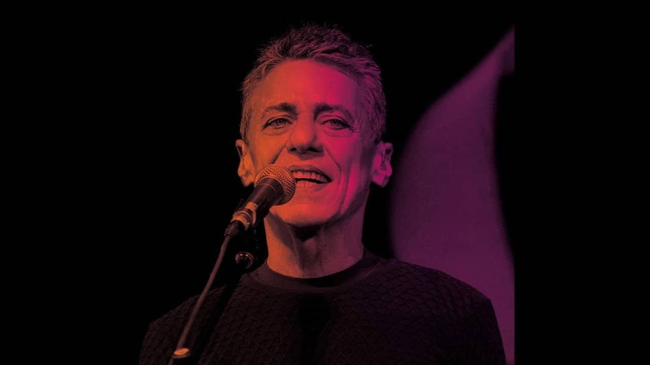 Chico Buarque: Na Carreira backdrop