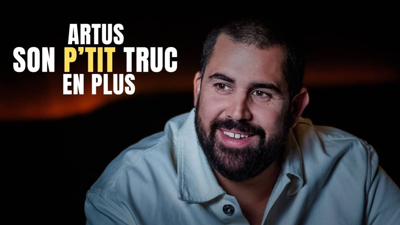 Artus : Son p'tit truc en plus backdrop