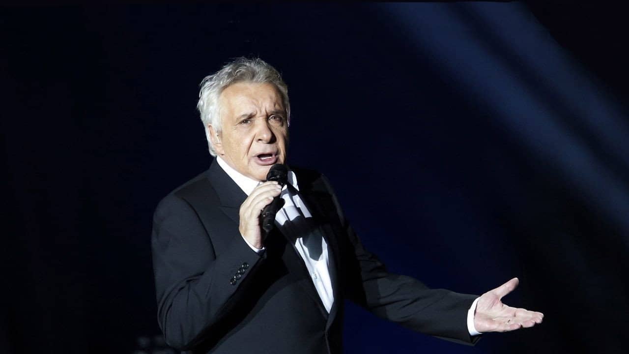 Michel Sardou - Olympia 95 backdrop
