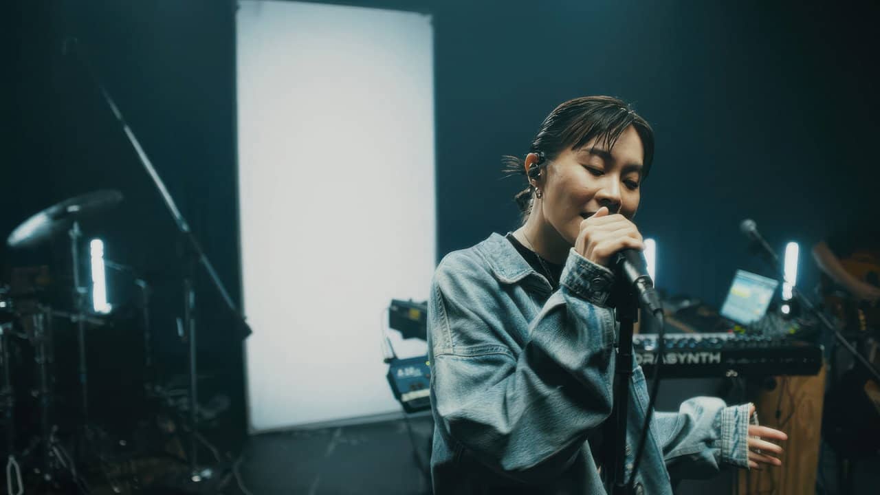 鄭宜農-《新世紀的女兒》 演唱會全紀錄 backdrop