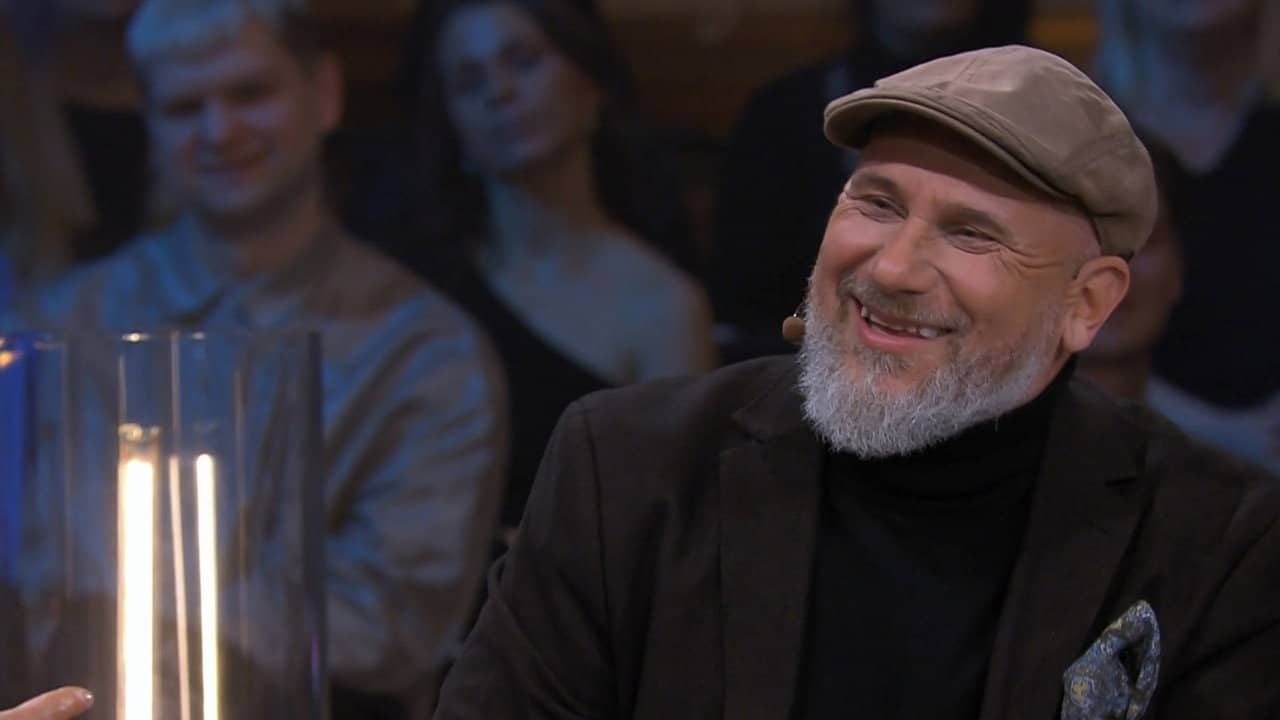 TV4:s Nyårskarameller 2023 backdrop