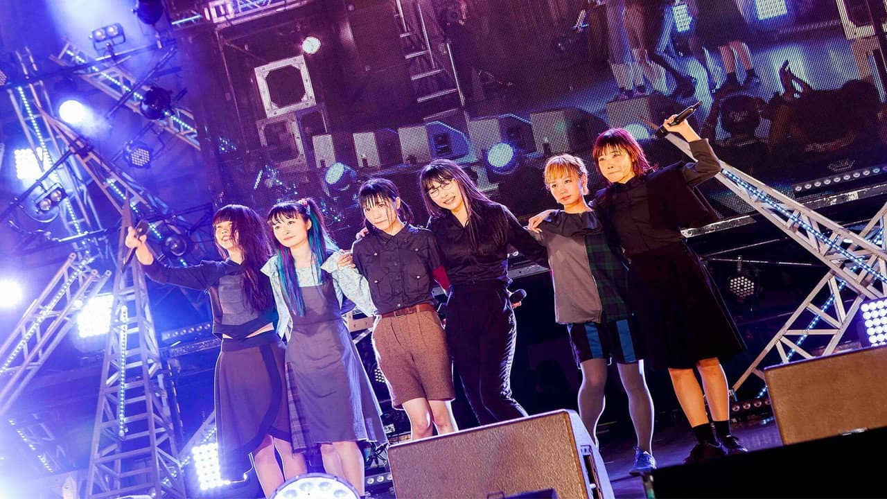 Bish: Less Than Sex Tour Final "Teiousekkai" backdrop