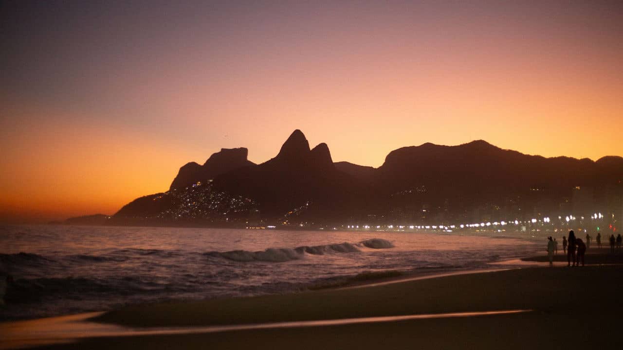 The Girl From Ipanema: Astrud Gilberto, Queen of Bossa Nova backdrop