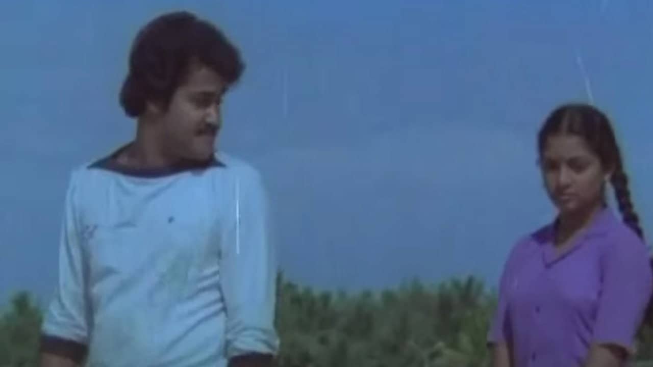 Oru Kochu Swapnam backdrop