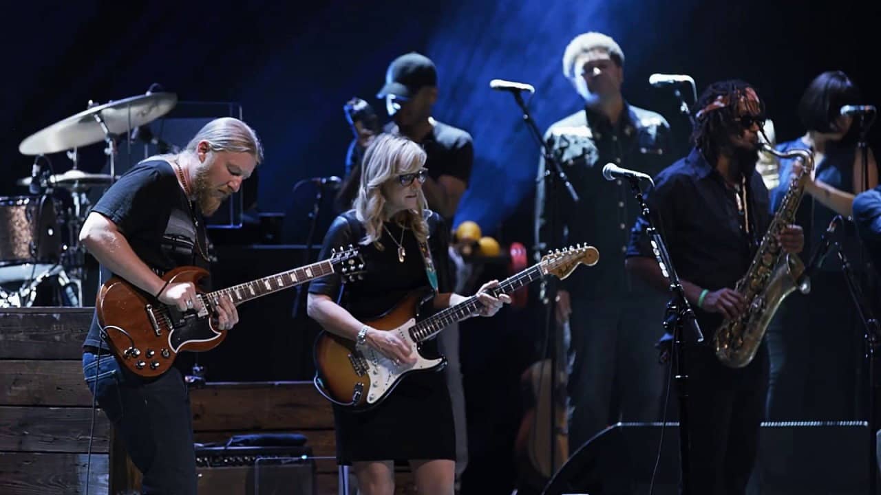 Tedeschi Trucks Band - Live from the Fox Oakland backdrop