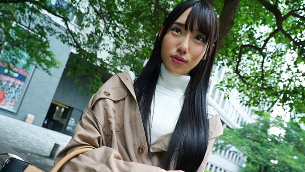 A 51cm Waist An Asian Slut With Ultra Beautiful Tattoos On Her Body Makes Her Adult Video Debut Sui Mizumori backdrop