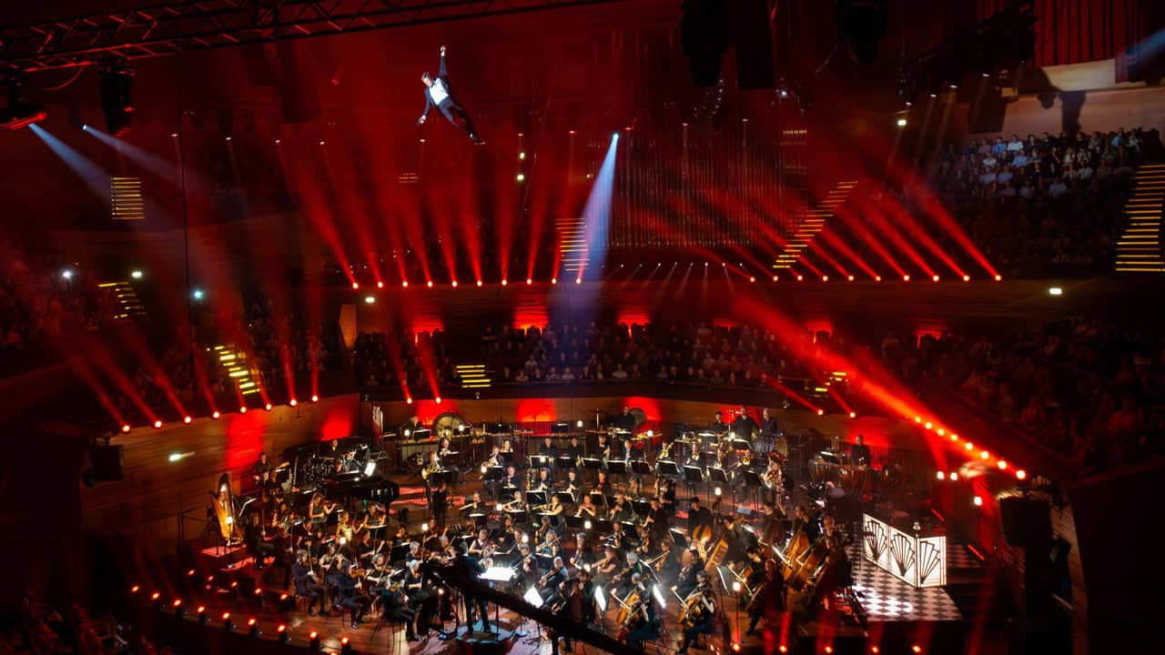 Agents only live twice - Danish National Symphony Orchestra backdrop