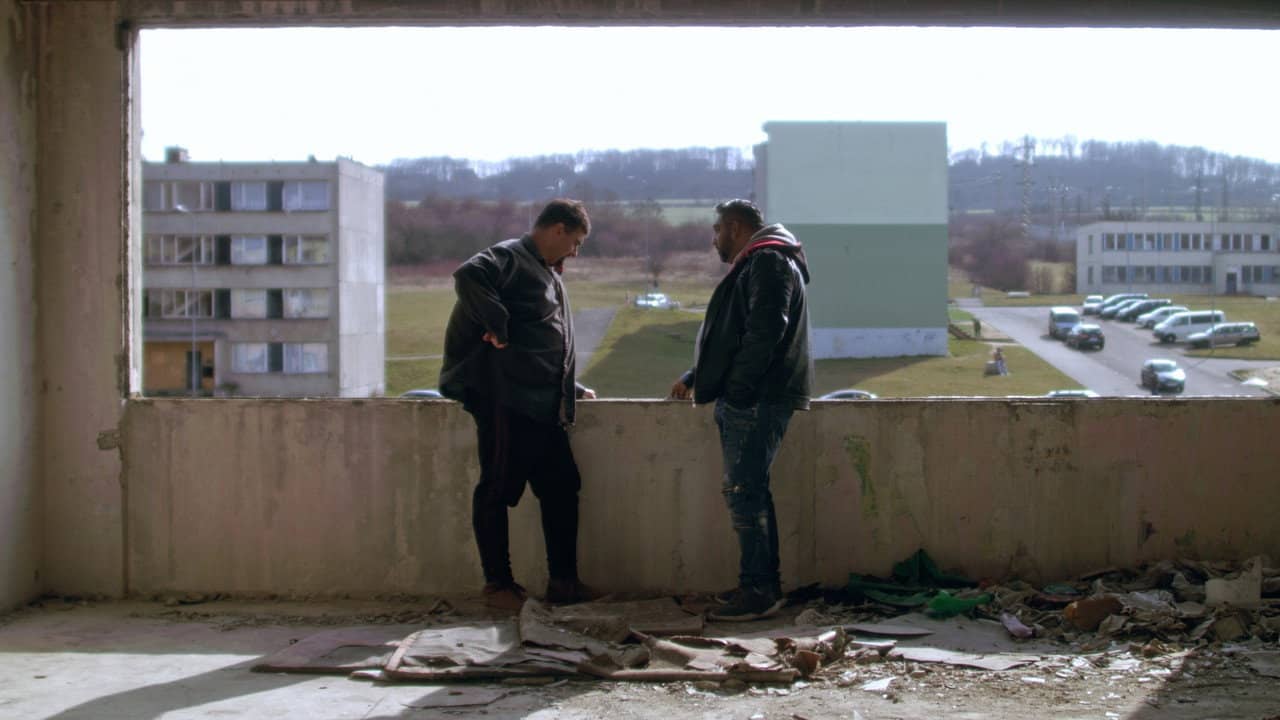 Bastards: Repair backdrop