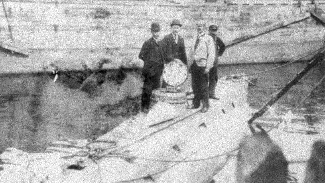 John Philip Holland: Inventor of the Submarine backdrop