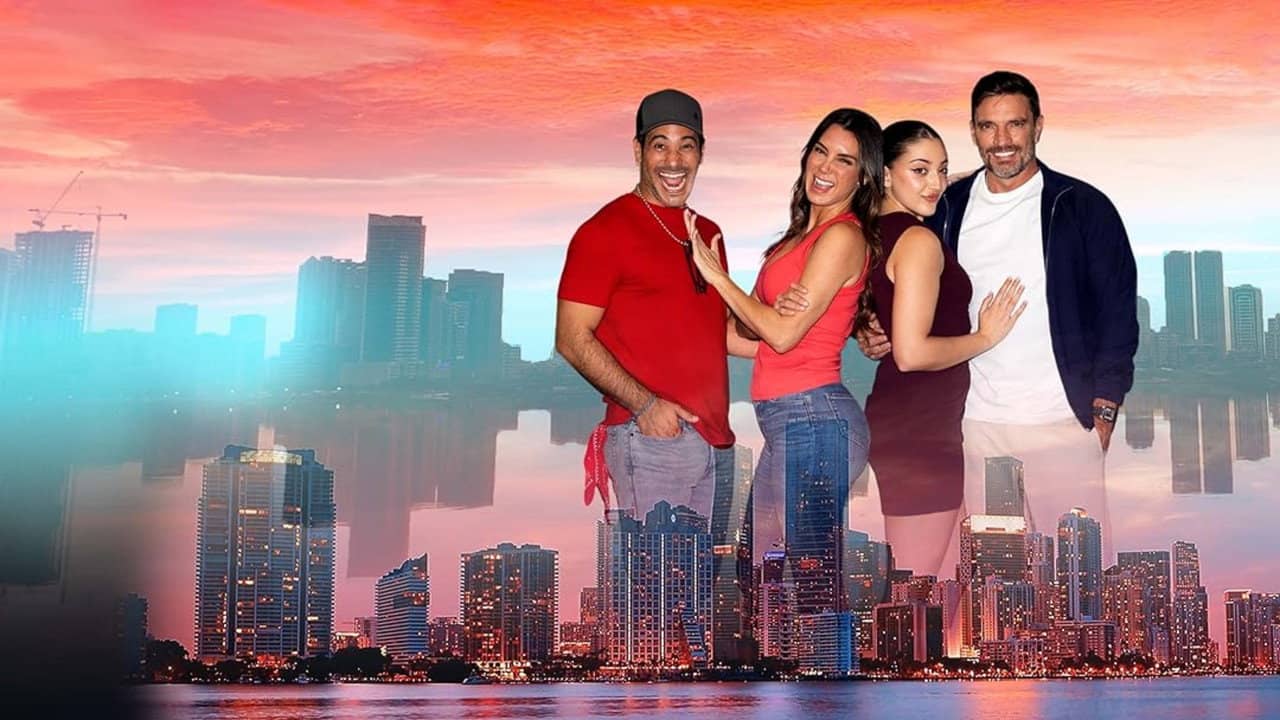 Eva y Adán en Miami backdrop