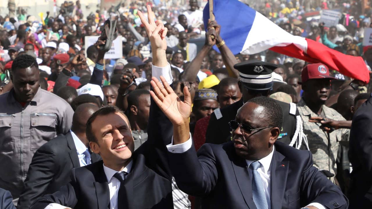 La Ve République vue d'ailleurs : Du général de Gaulle à Emmanuel Macron backdrop