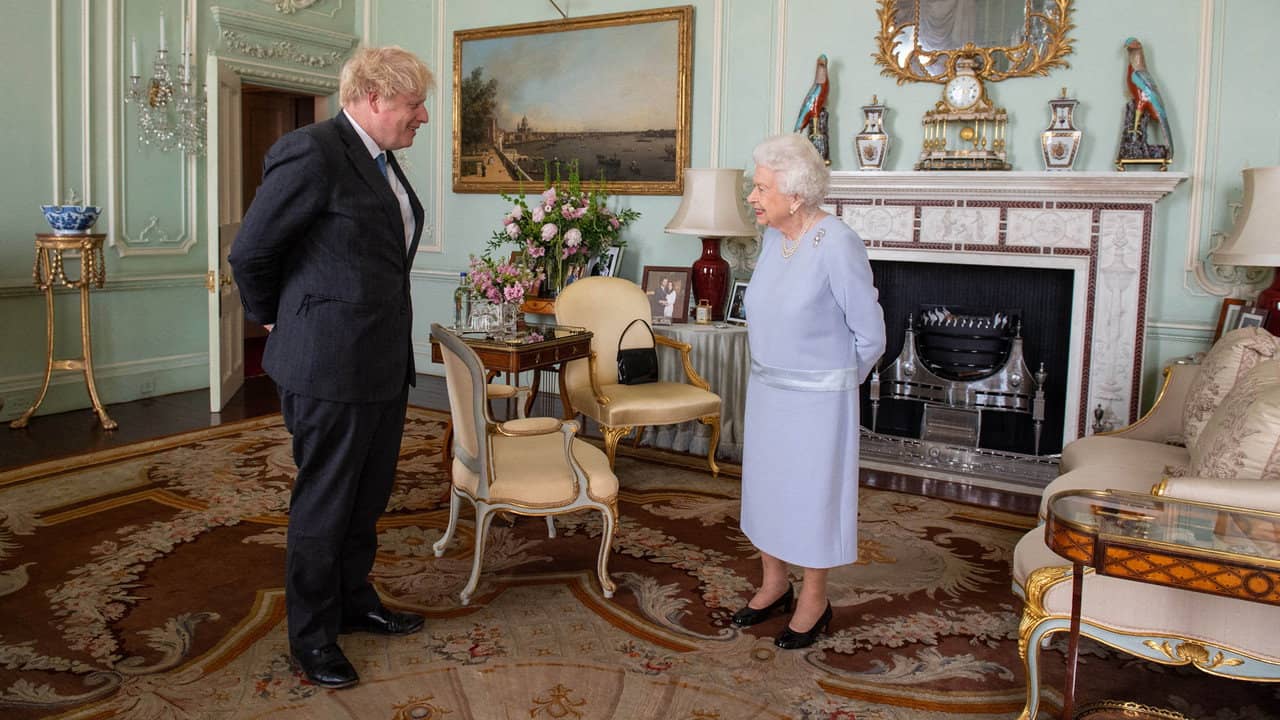 The Queen and Her Prime Ministers backdrop