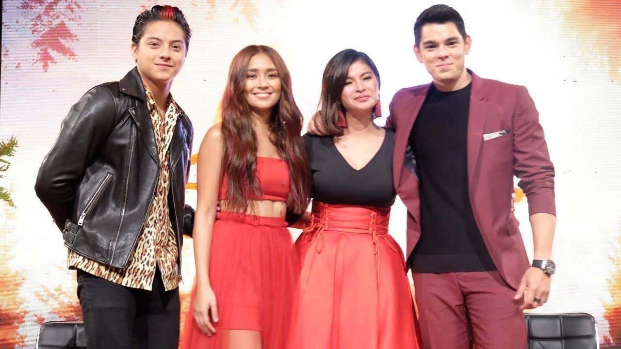 La Luna Sangre backdrop