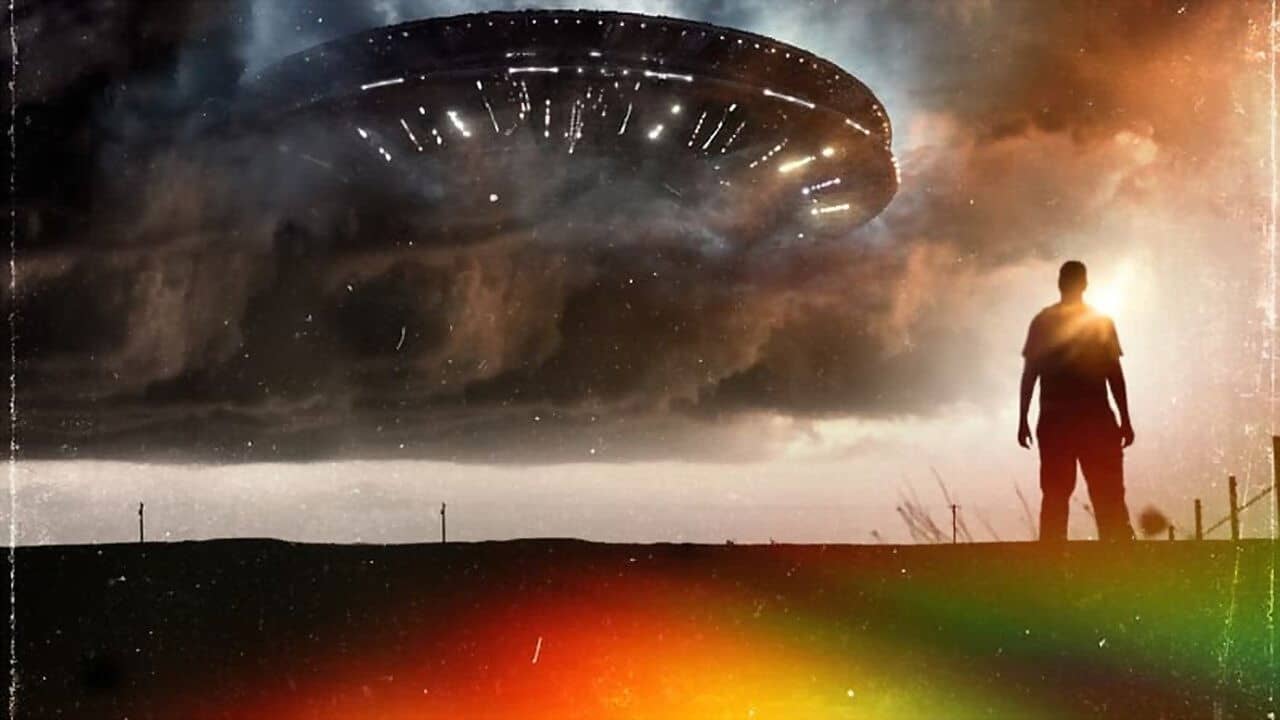 Aliens, Abductions, and UFOs: Roswell at 75 backdrop