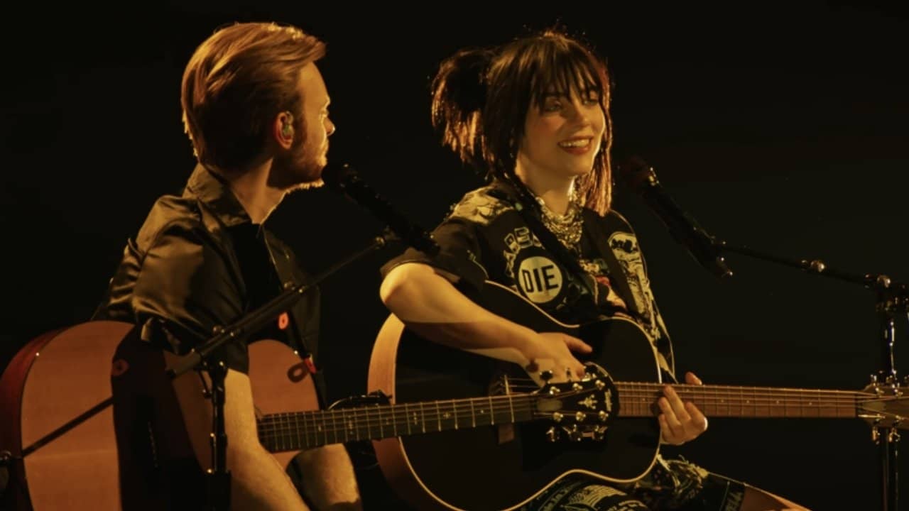 Billie Eilish: Live at the O2 (Extended Cut) backdrop