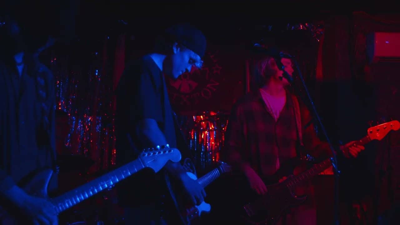 Keo - live at The Windmill backdrop
