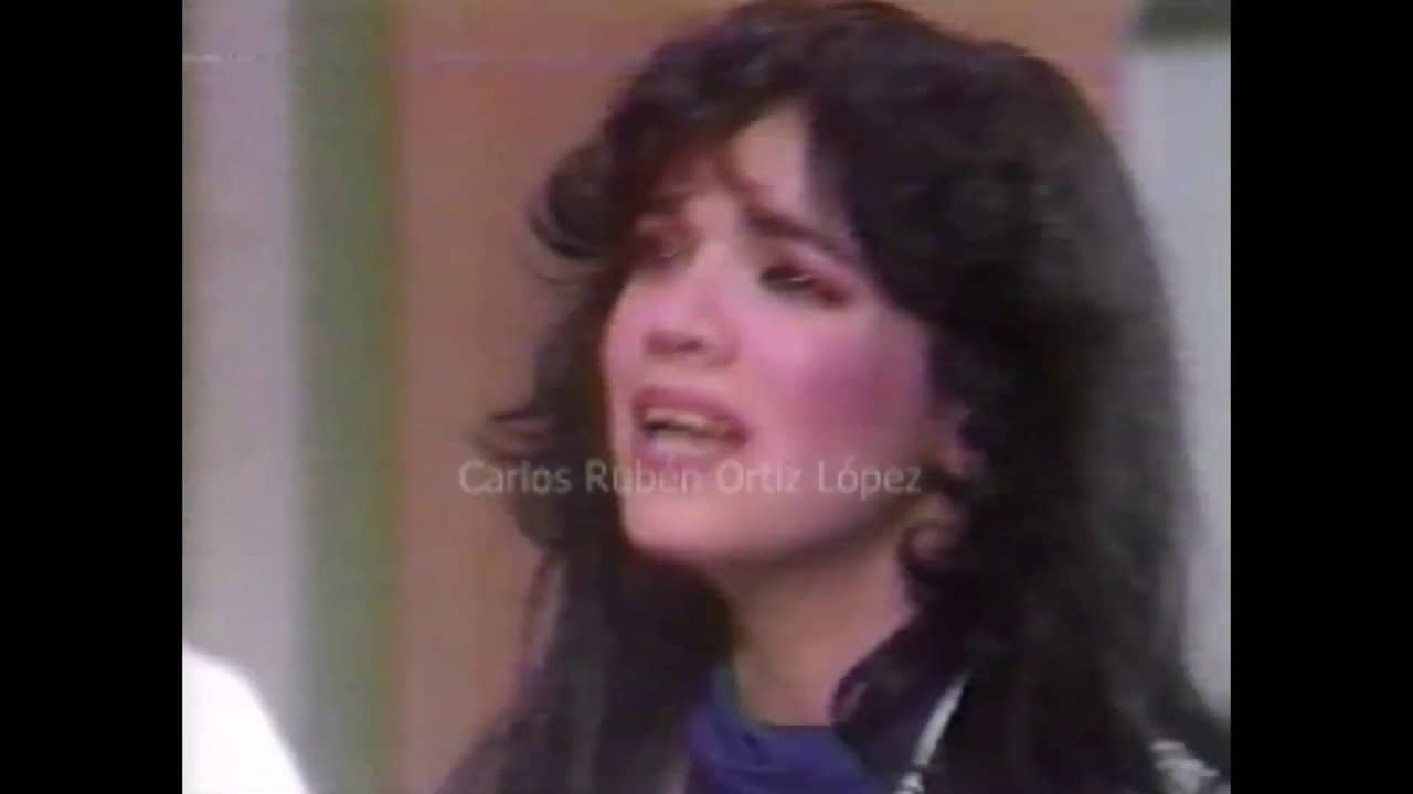 Roberta backdrop