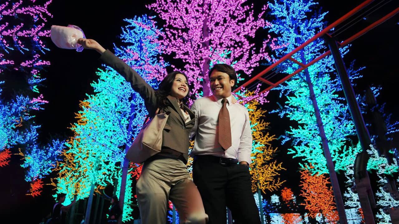 Saya Amat Mencintaimu backdrop