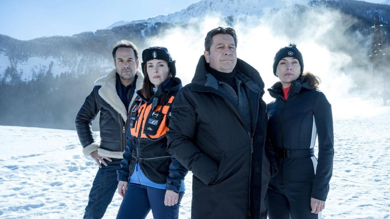 Noir comme neige : Hors limites backdrop