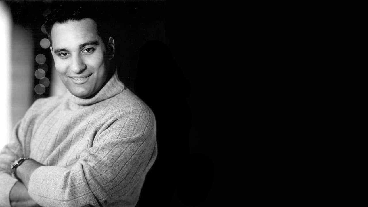 Russell Peters: Outsourced backdrop