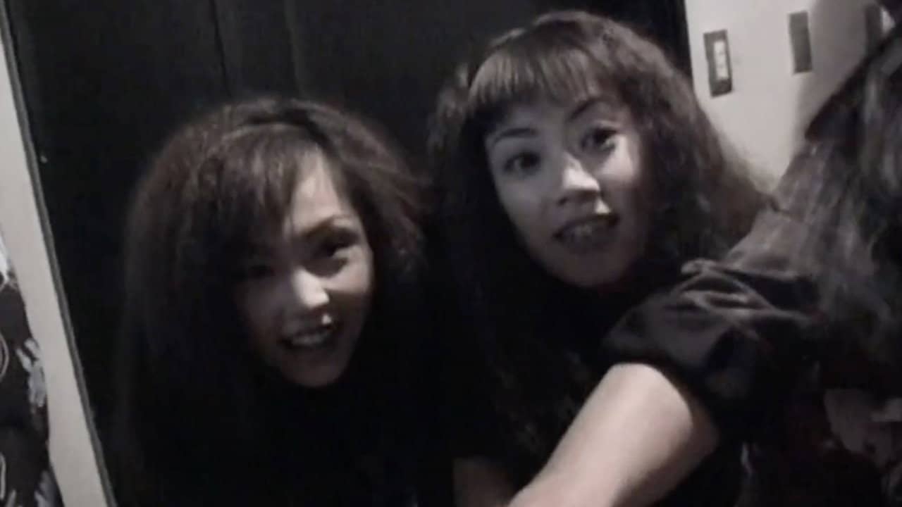 TOUR! PUFFY! TOUR! backdrop