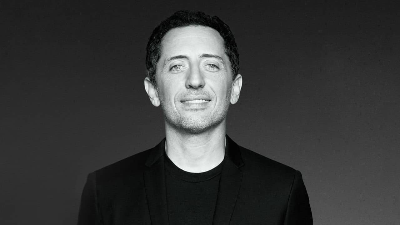Gad Elmaleh : Sans tambour... backdrop