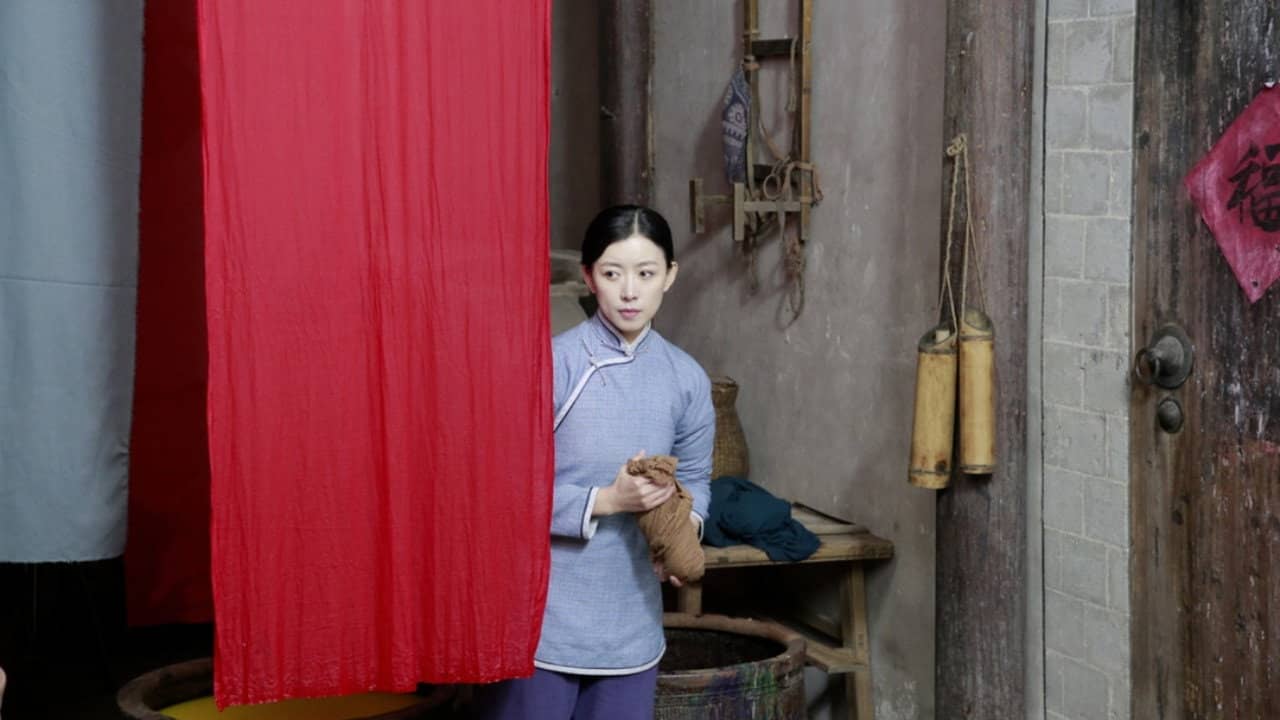 Number Six Silver Statue backdrop