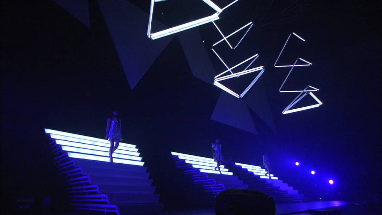 Perfume 3rd Tour 「JPN」 backdrop