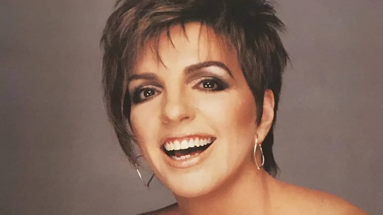 Liza Minnelli: Visible Results backdrop