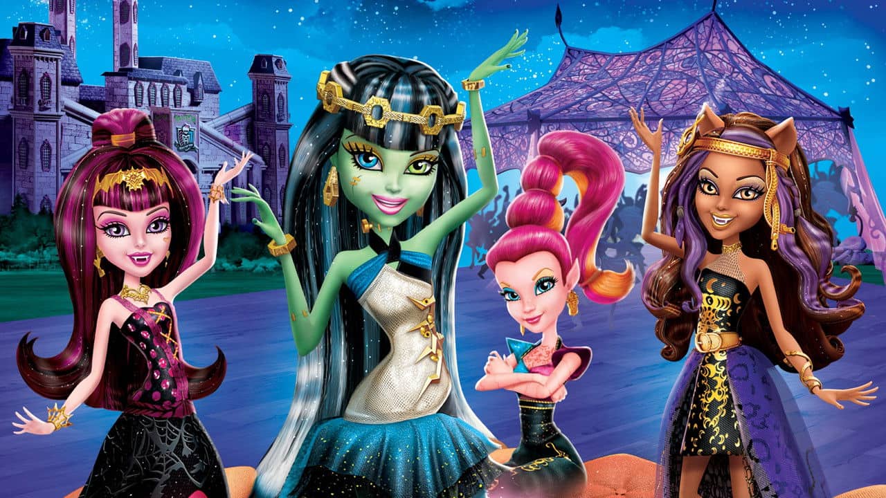 Monster High: 13 Wishes backdrop