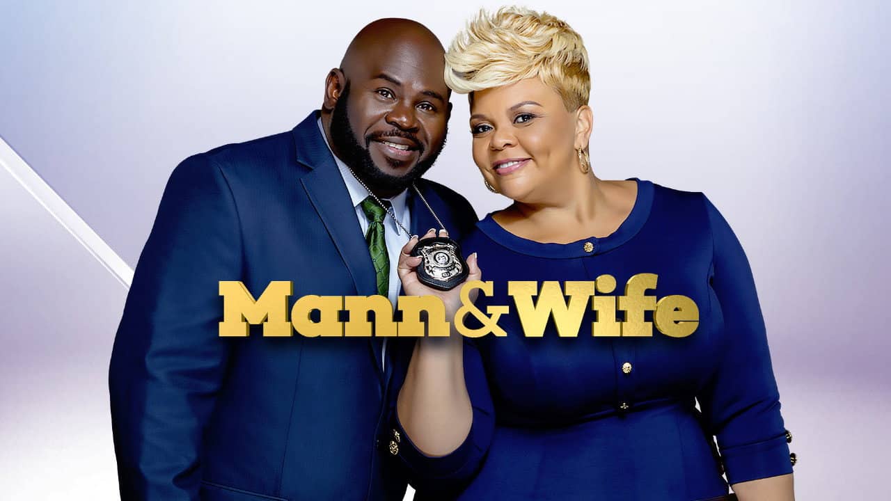 Mann & Wife backdrop