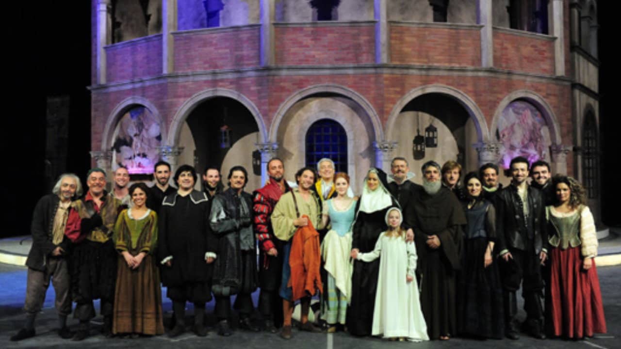I Promessi Sposi - Opera Moderna backdrop