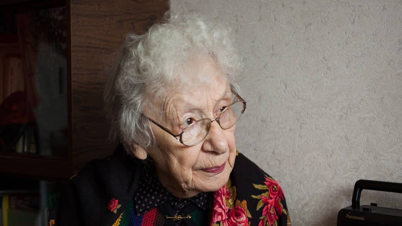 Women of the Gulag backdrop