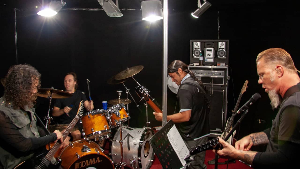 Metallica - Sick of the Studio Tour - LIVE in Wien 2007 backdrop