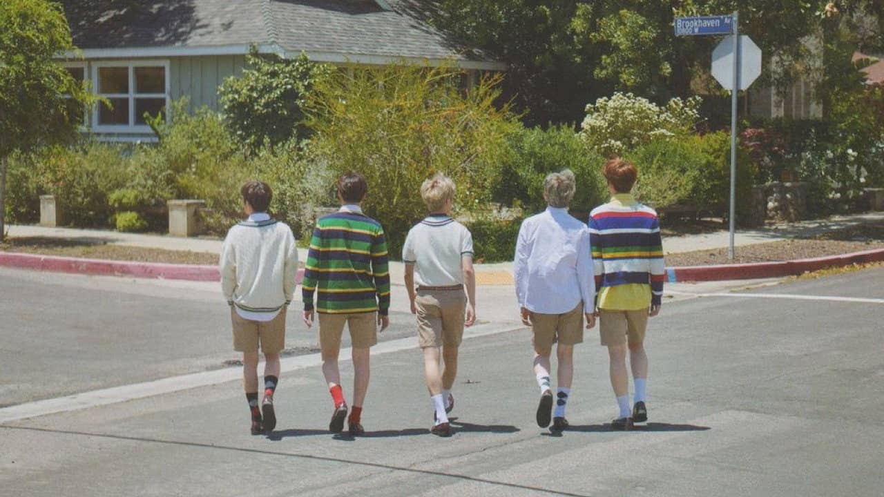 TOMORROW X TOGETHER The First Photobook H:OUR backdrop