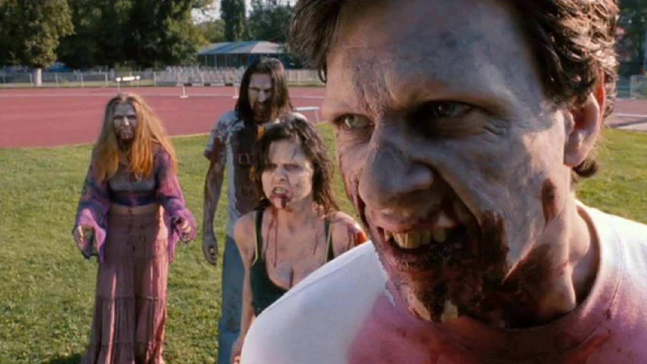 Return of the Living Dead: Rave to the Grave backdrop