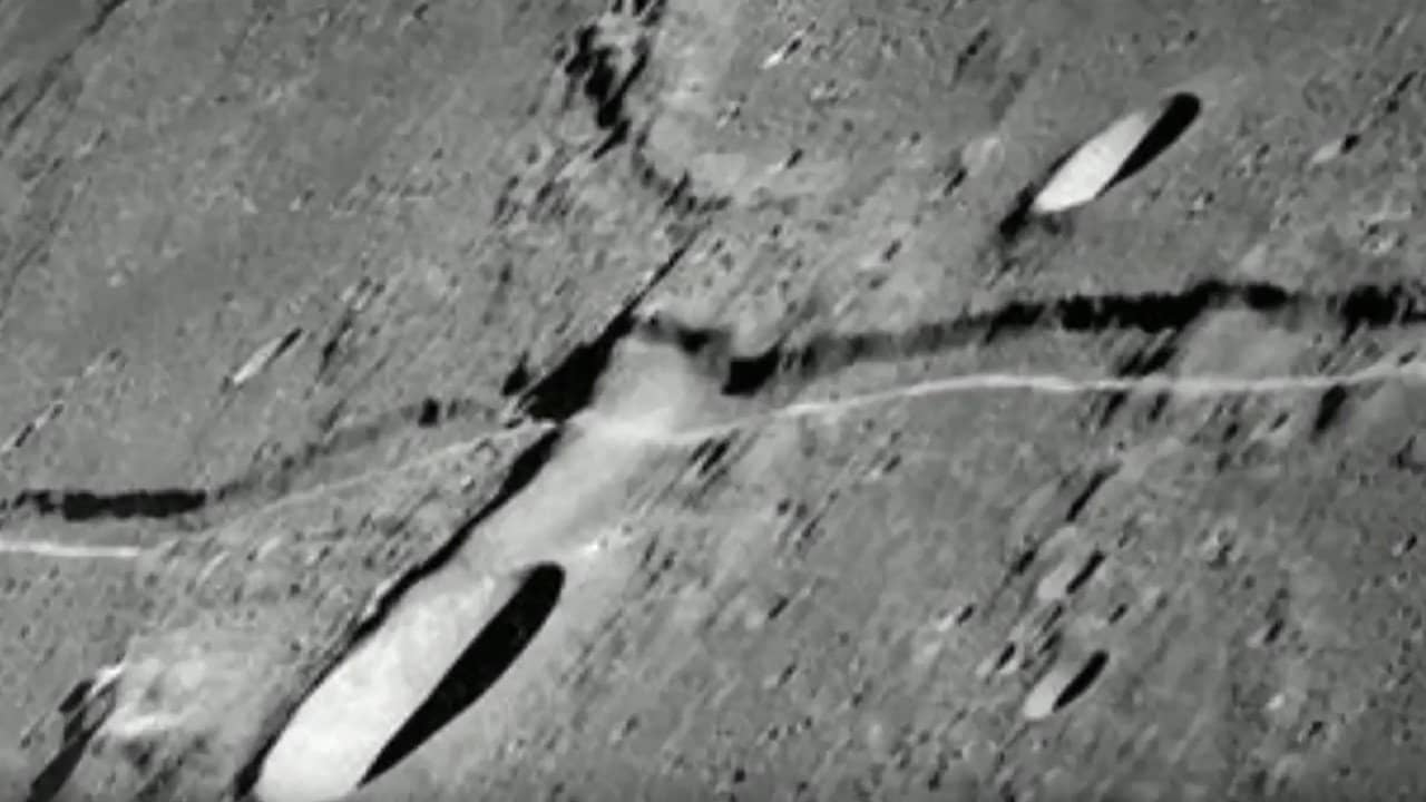 Alien Moon backdrop