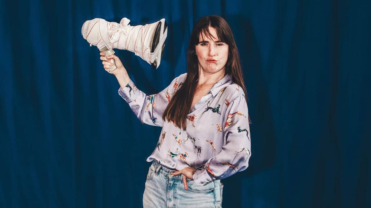 Sarah in Wokeland backdrop