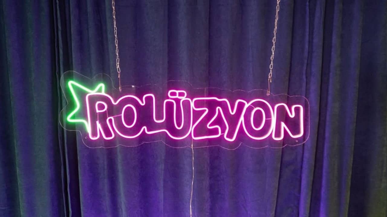 Rolüzyon backdrop