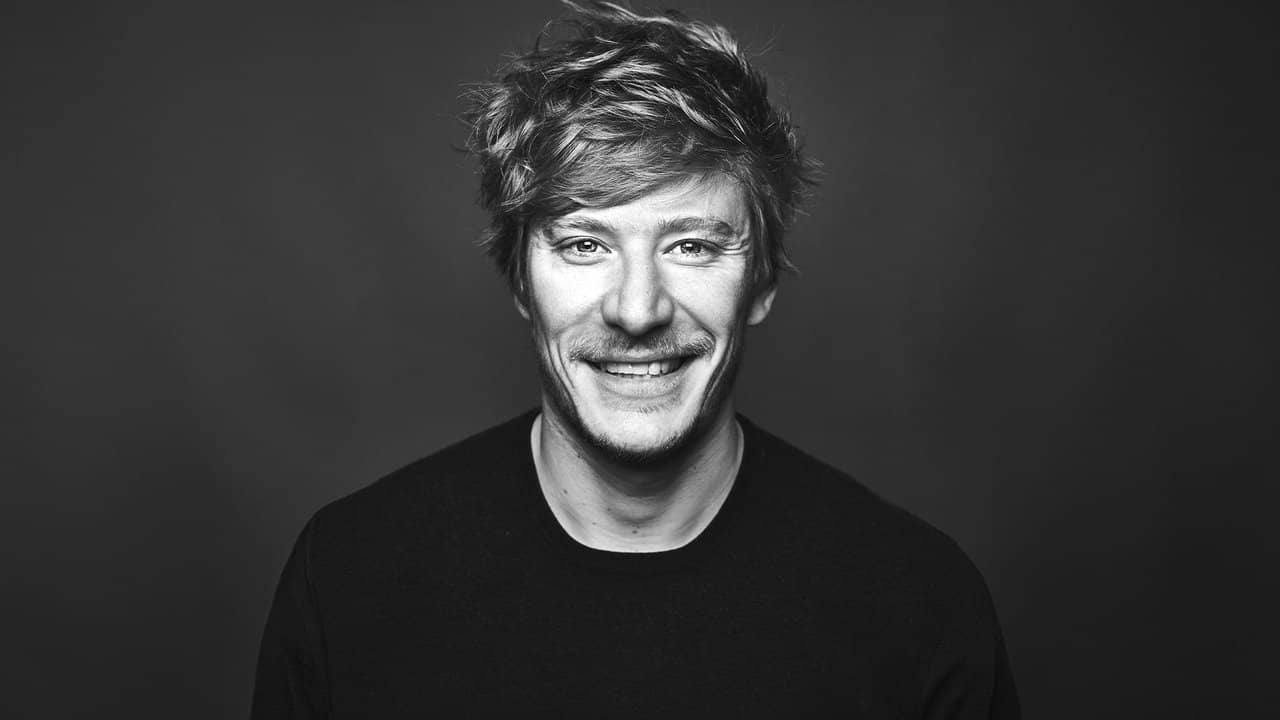 Gérémy Crédeville : Enfin backdrop