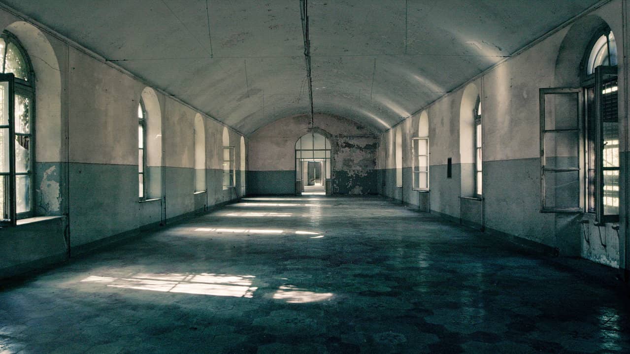 Lydia – Aufzeichnungen aus dem Irrenhaus backdrop