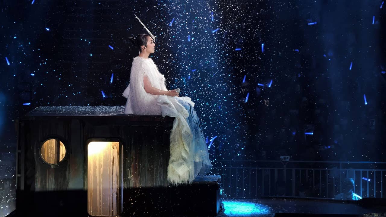 杨千嬅 Live MY LIVE 2025 演唱会 backdrop